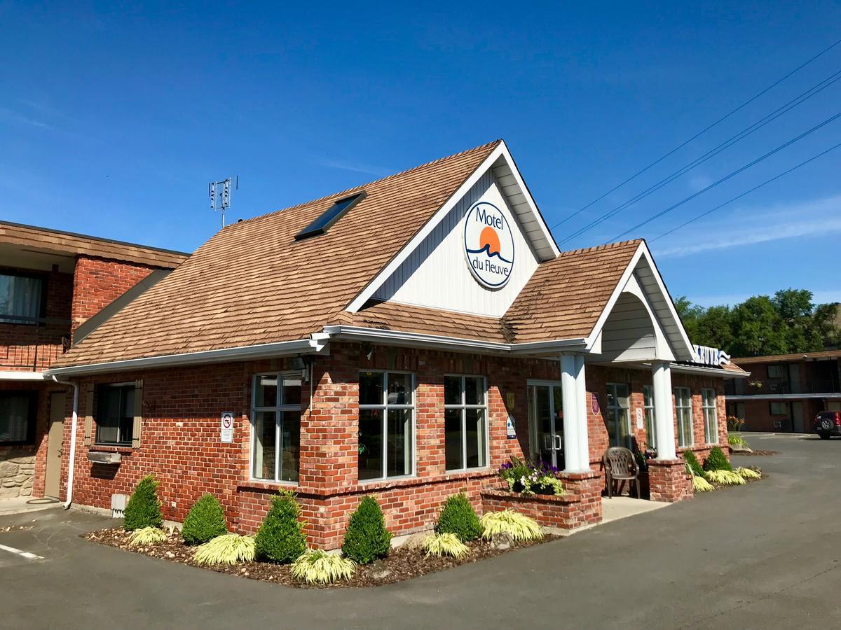 Motel Du Fleuve Brossard Exterior foto